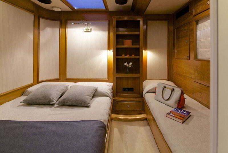 Каюта на яхте