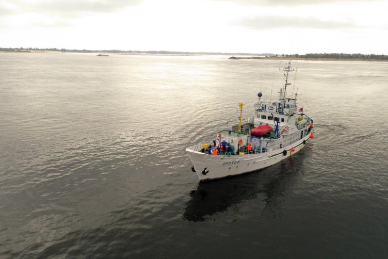 Судно Долгощелье Мурманск