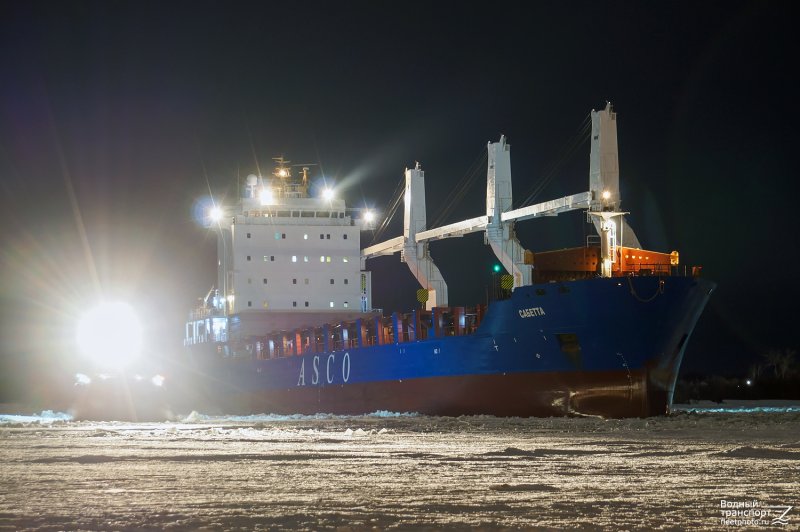 Танкеры по морям