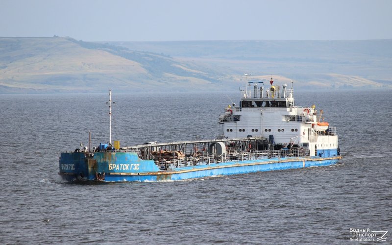 Танкер Иркутск ГЭС