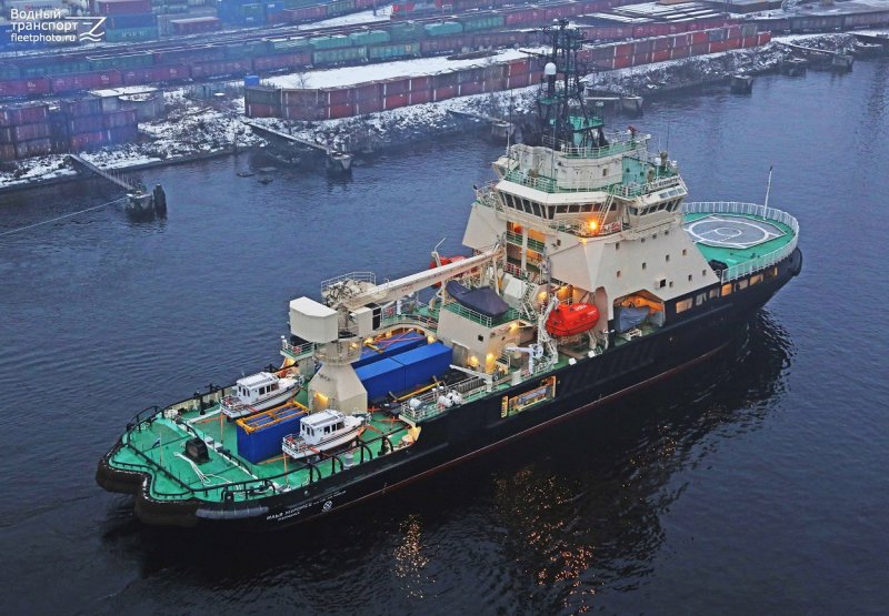 Ледокол Илья Муромец пр 21180