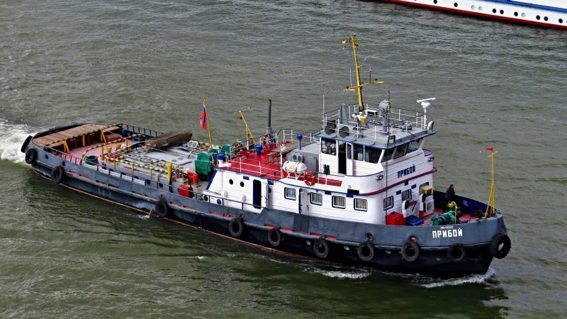 Буксир а Деднев