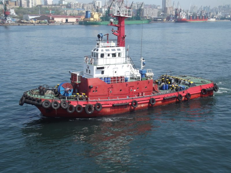 Теплоход богатырь Москва