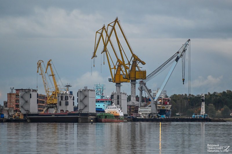 Плавкран богатырь 6