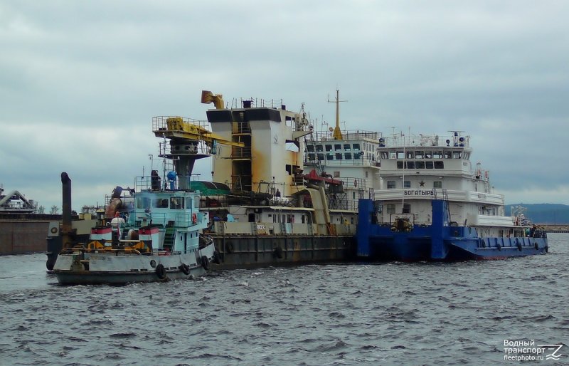 Судно рейдовый 35