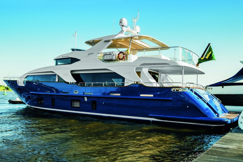 Моторная яхта Штурмфогель