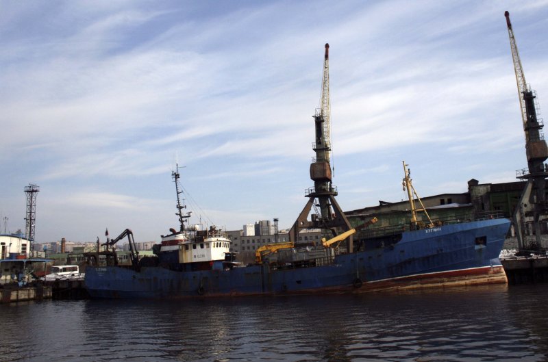 Рыбный порт Мурманск