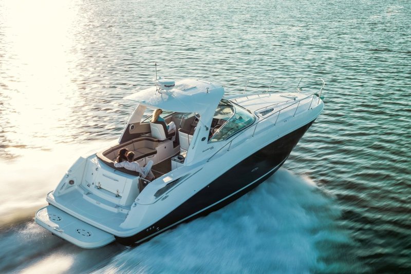 Sea ray 370