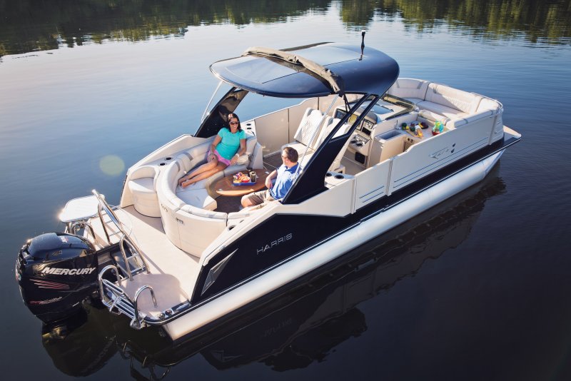 Понтонный катер ПК-585