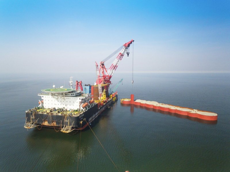 Судно-трубоукладчик «Фортуна»