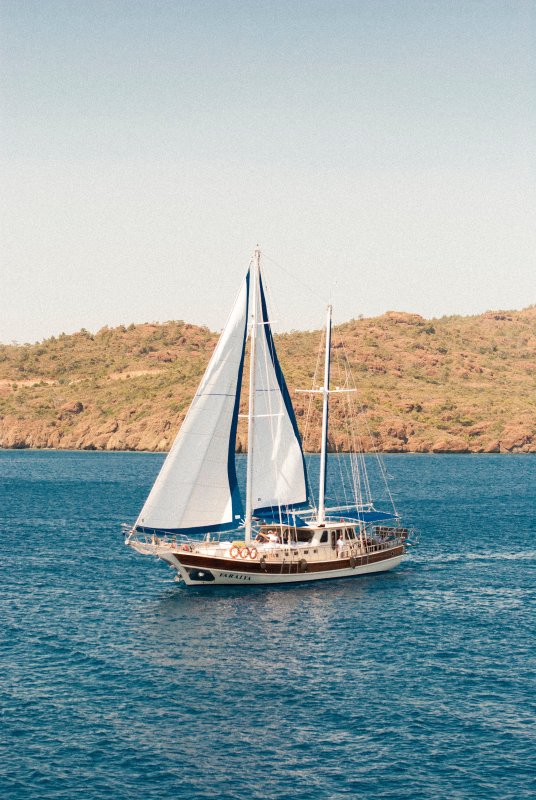 Однопарусный корабль