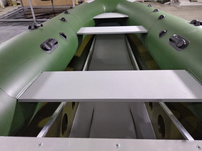 Лодка РИБ водомет