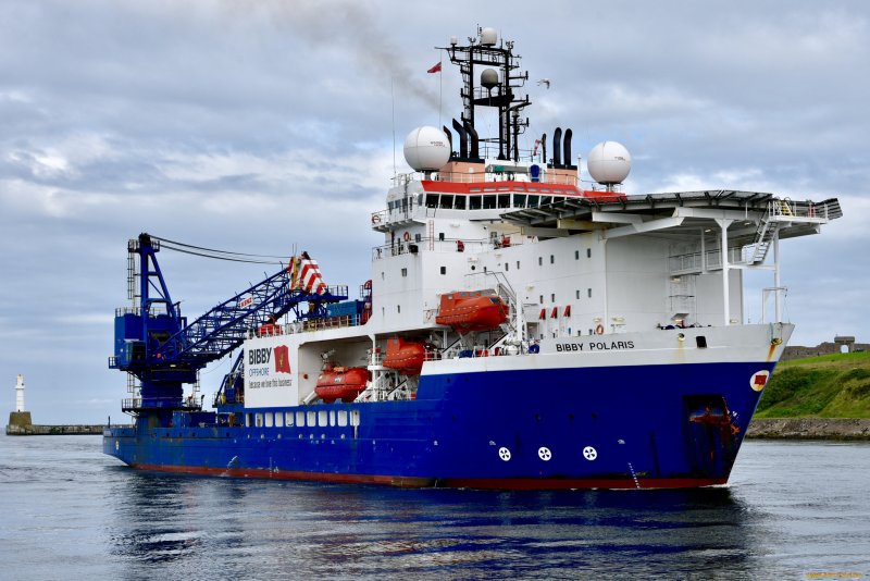 Квартердечное судно