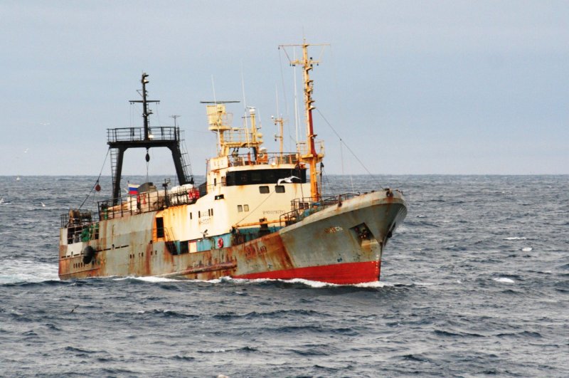 Траулер 502эм