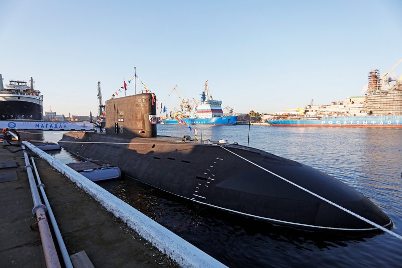 Дизель-электрическая подводная лодка Магадан