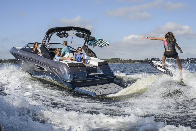 Sea ray SLX w230