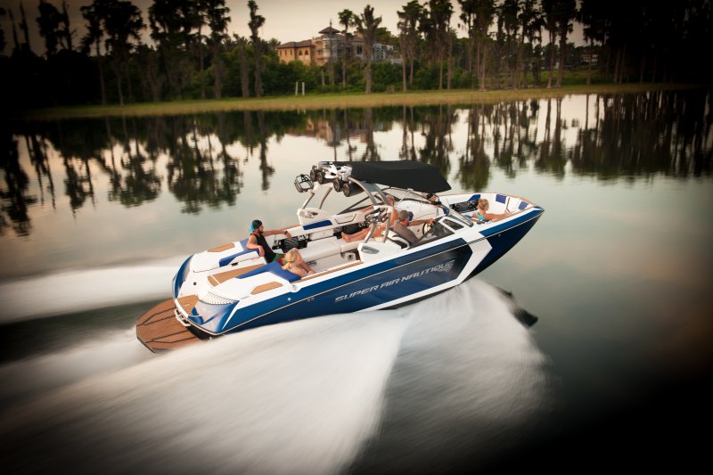 Катер Nautique g23