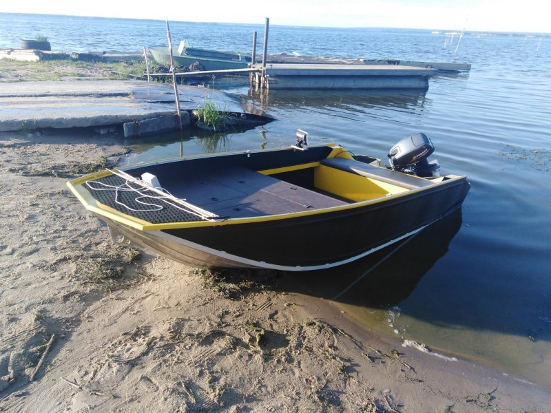 Лодка алюминиевая Спайдер 390