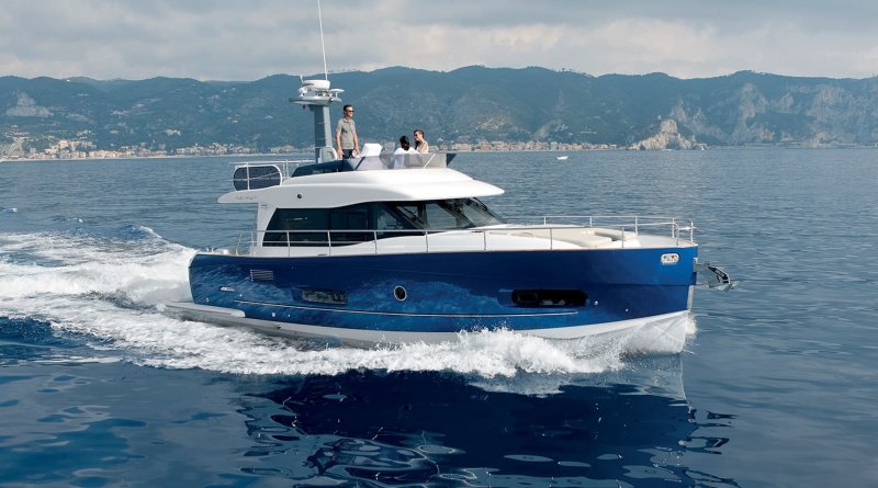 Яхта Azimut 43