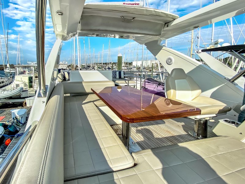 Azimut 60 Flybridge Эволюшн