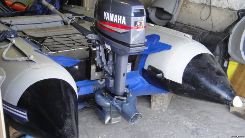 Suzuki 150 с водометом