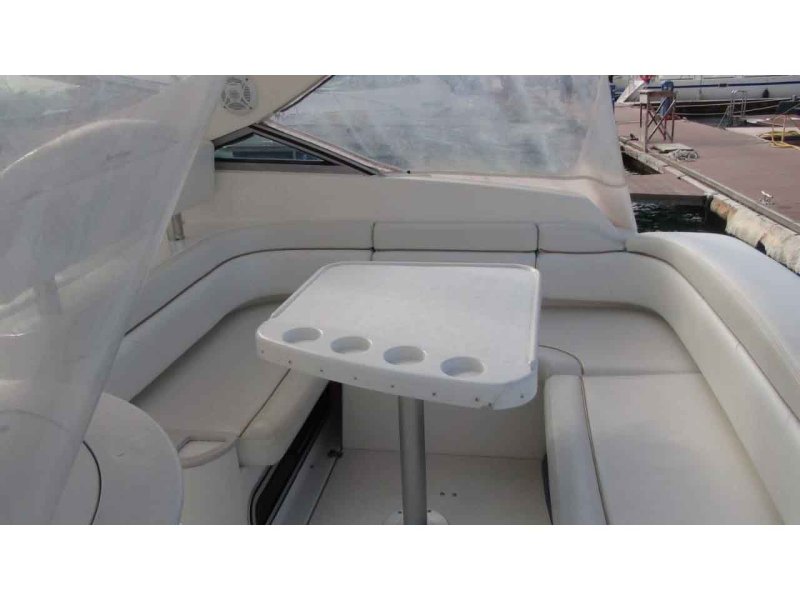 Wellcraft Martinique 3000 каюта