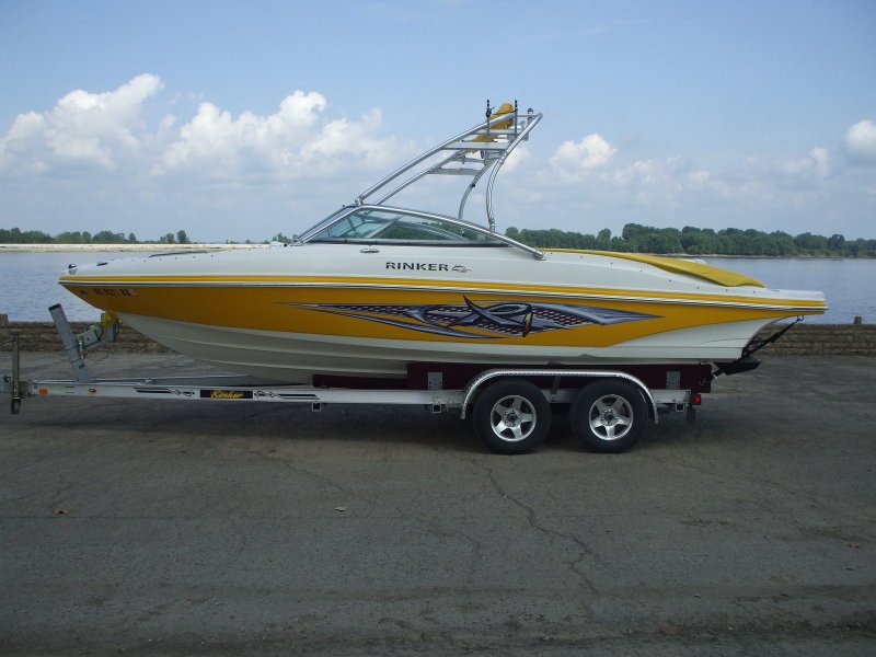 Rinker 27