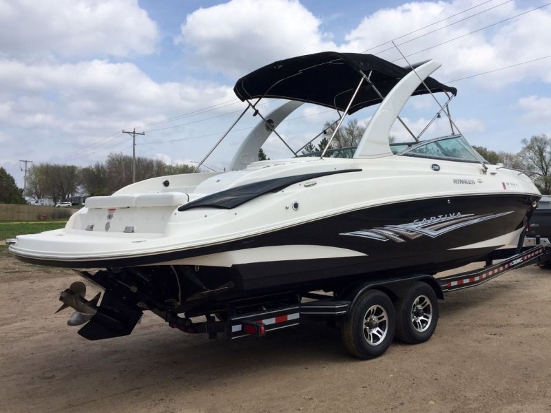 Rinker Captiva