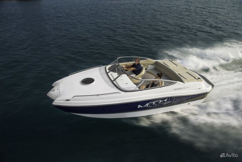 Rinker 220 MTX туалет