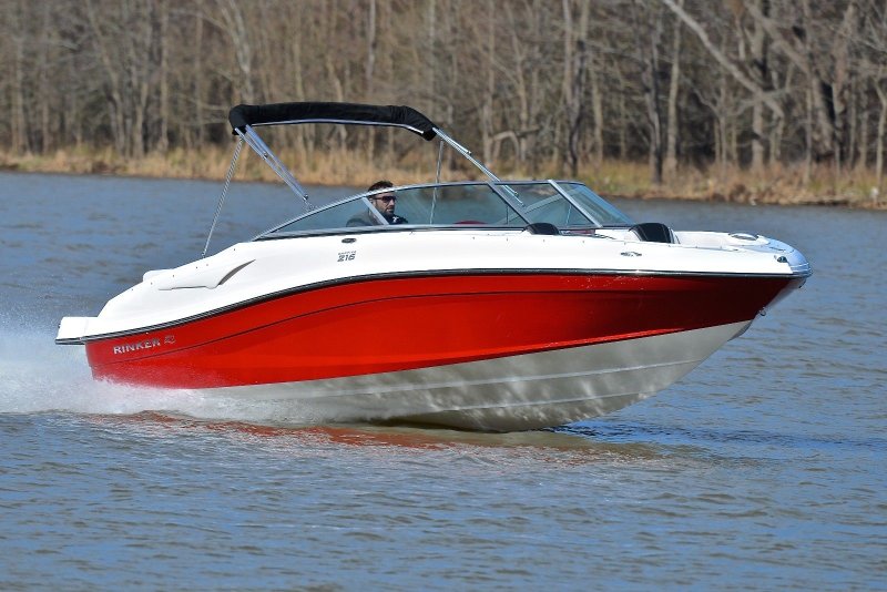 Моторное судно Rinker 232 Captiva