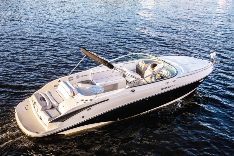Rinker СПБ катер