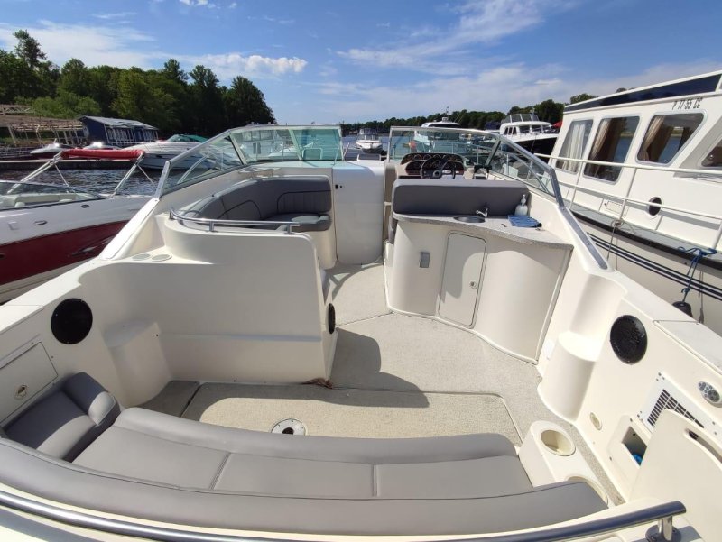 Rinker Fiesta Vee 240 фото