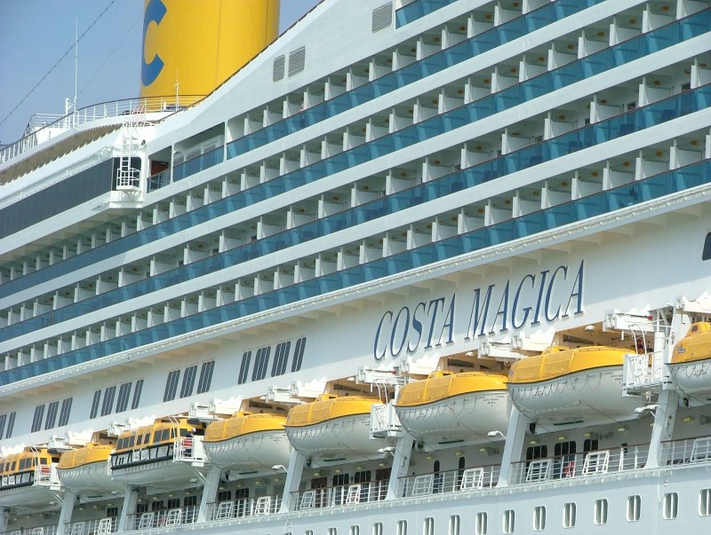Круиз Costa Magica судно