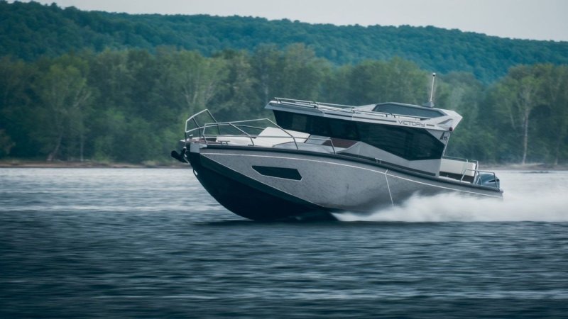 Victory a8 катер