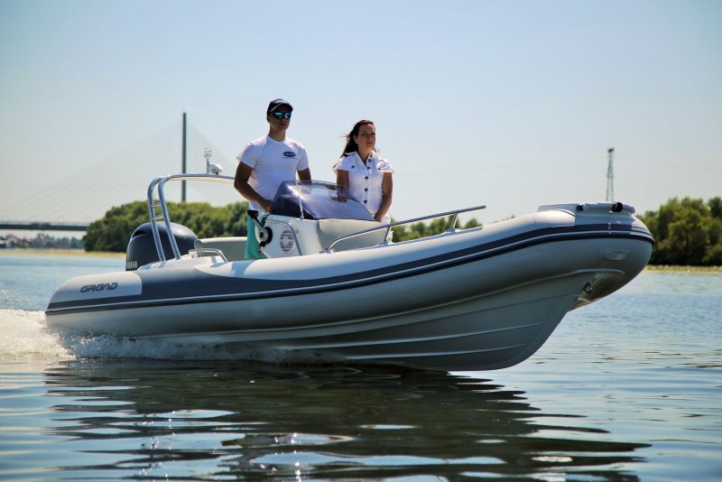 Лодка Гранд g500