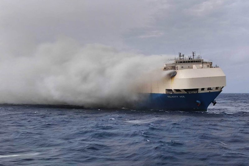Грузовое судно Felicity Ace