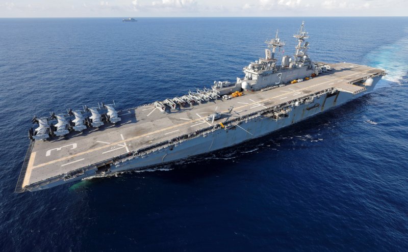 Корабль ВМС США Kearsarge