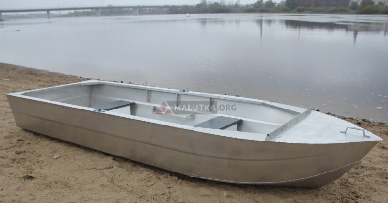 Алюминиевая лодка Малютка-н 2.9 м., с булями