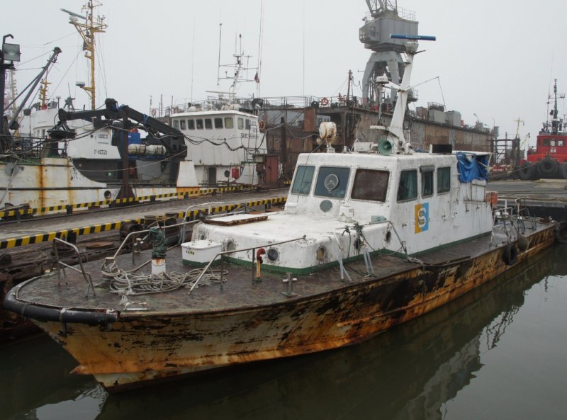 Судно Сахалин