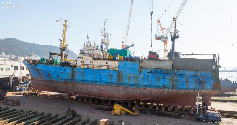 СРТМ остров Монерон