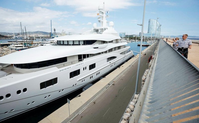 Роскошные яхты из судов