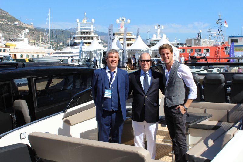 Яхта Albert владелец