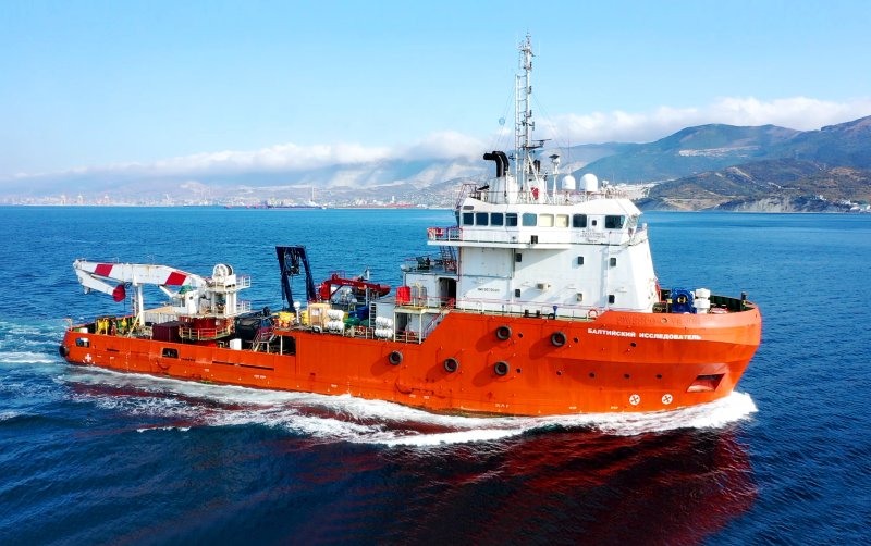 Судно снабжения «Балтийский исследователь»