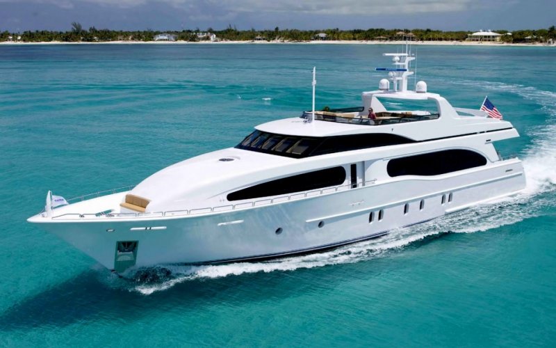 Яхта транспорт