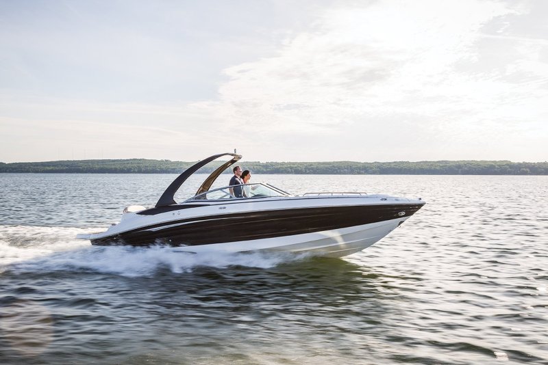Катер Azure 258 Bow Rider