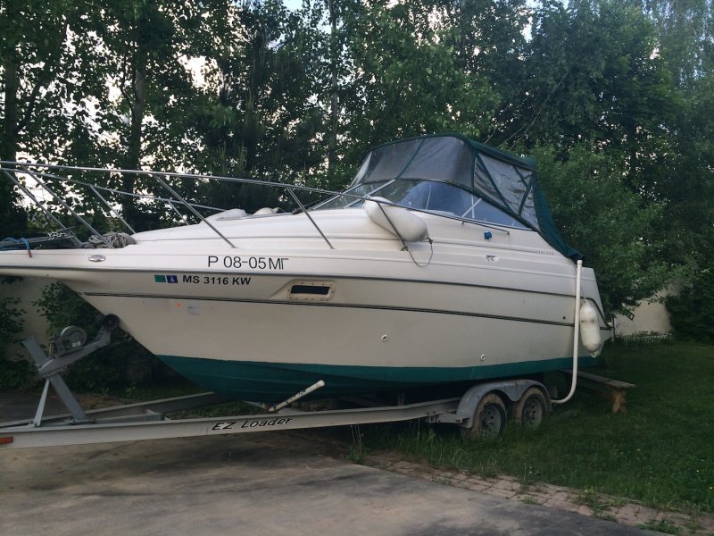 Кормовая решетка катера Maxum 2400 SCR