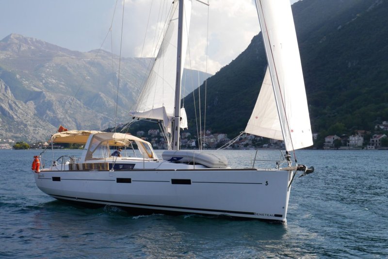 Парусные яхты oceanis 45