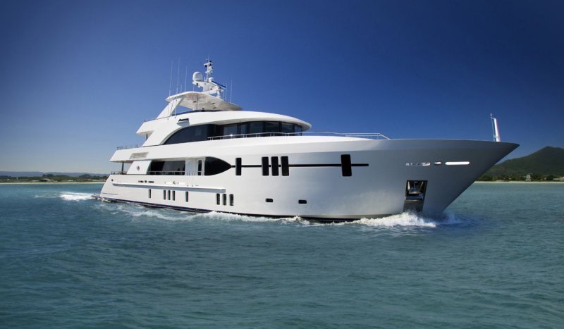 Яхта Ocean Alexander 135