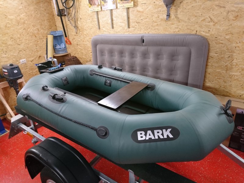 Лодка Bark b-210cn