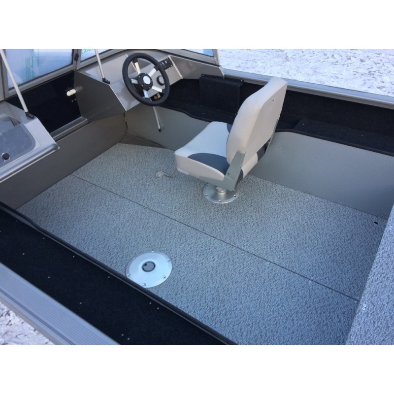 Моторная лодка "Windboat 45 DCX